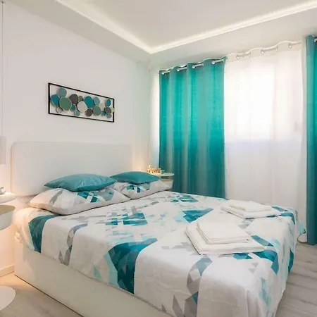 Enjoy Apartment *